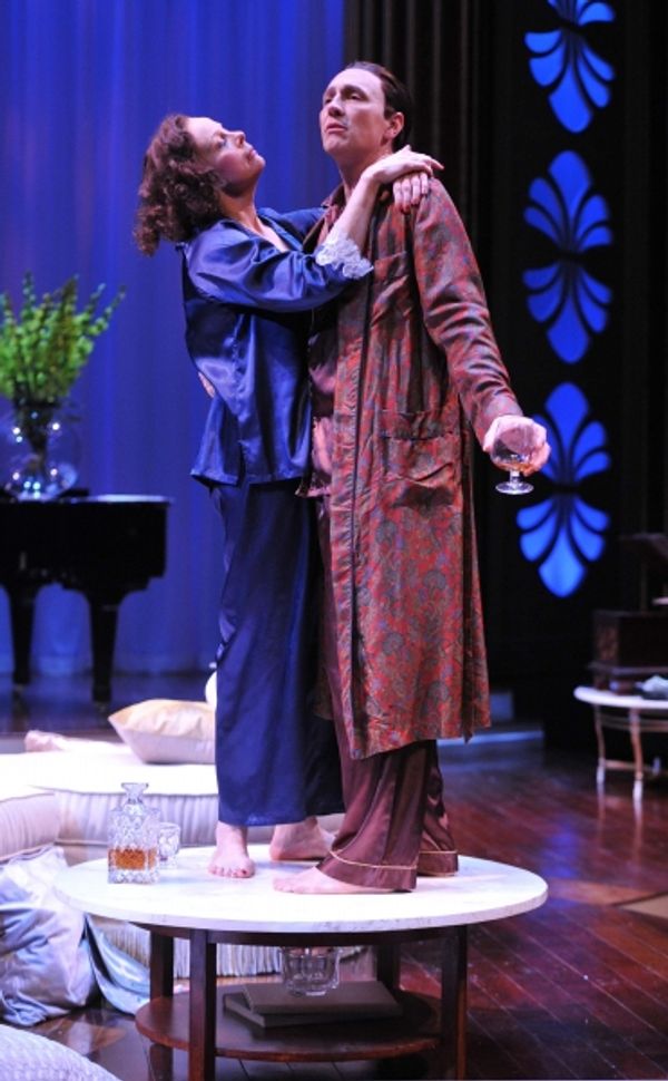 JULIE FISHELL as Amanda and JEFFREY BLAIR CORNELL as Elyot Photo