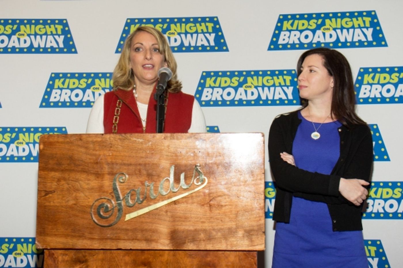 Photo Coverage: Idina Menzel and Broadway League Announce KIDS NIGHT OF BROADWAY's 2014 Festivities Photo Coverage: Idina Menzel and Broadway League Announce KIDS NIGHT OF BROADWAY's 2014 Festivities Image