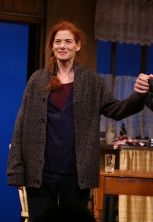 Debra Messing @ BroadwayWorld Debra Messing Photo