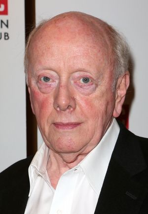 Peter Maloney @ BroadwayWorld Peter Maloney Photo