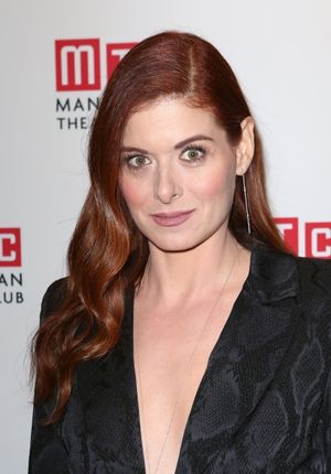 Debra Messing @ BroadwayWorld Debra Messing Photo