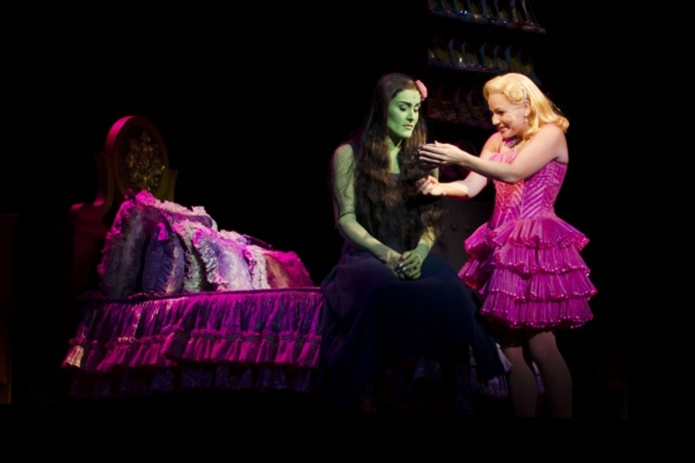 Photo Coverage: WICKED Holds Press Preview in Manila  Image