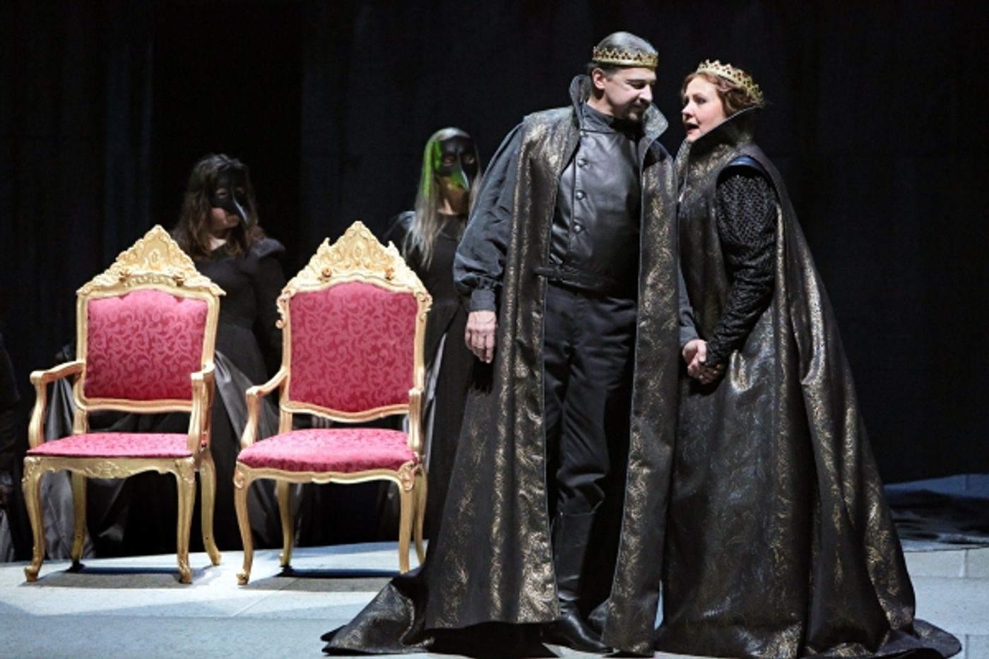 Photo Flash: First Look at the Minnesota Opera's Production of MACBETH with Greer Grimsley and Brenda Harris  Image