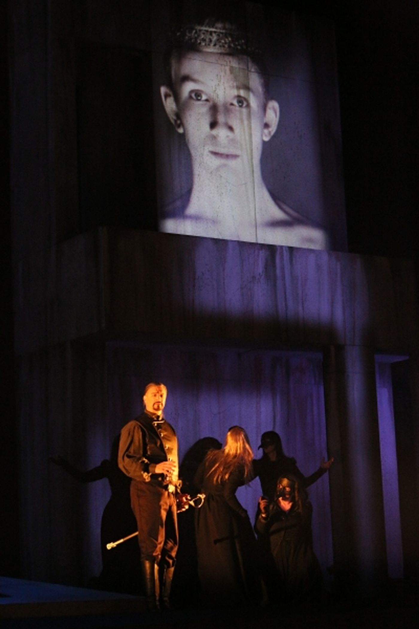 Photo Flash: First Look at the Minnesota Opera's Production of MACBETH with Greer Grimsley and Brenda Harris  Image