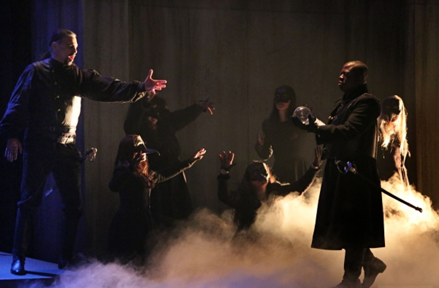 Photo Flash: First Look at the Minnesota Opera's Production of MACBETH with Greer Grimsley and Brenda Harris  Image