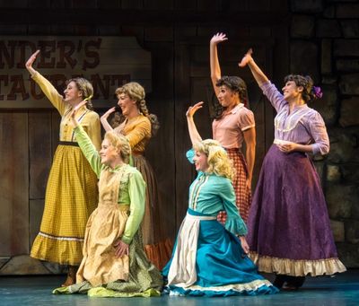Alicia Newcom, Katie Larson, Hannah Bentley, Sarah Powell, Melissa Waterbury, Daria D Photo