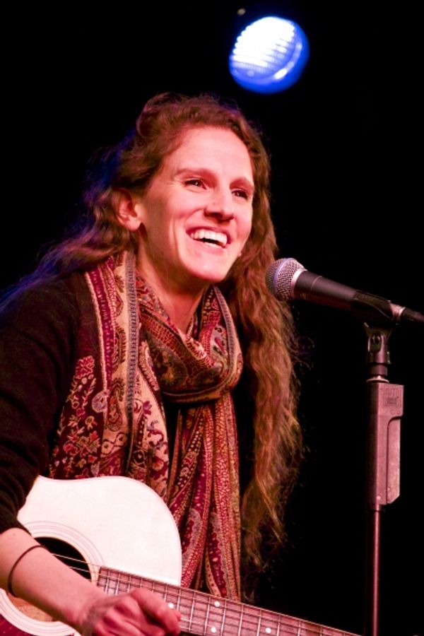 Zoe Sarnak Photo