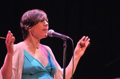 Gretchen Parlato Photo