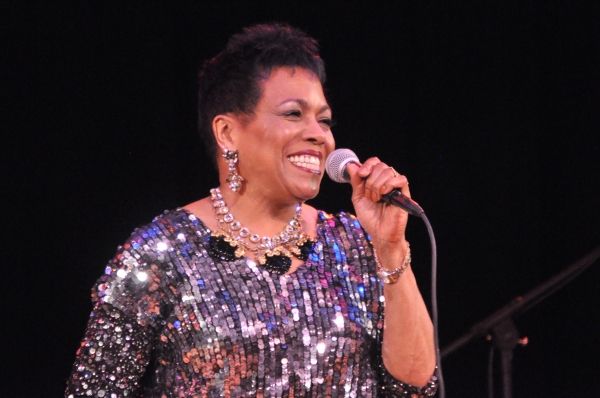 Dee Dee Bridgewater Photo