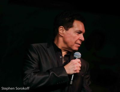 Clint Holmes Photo
