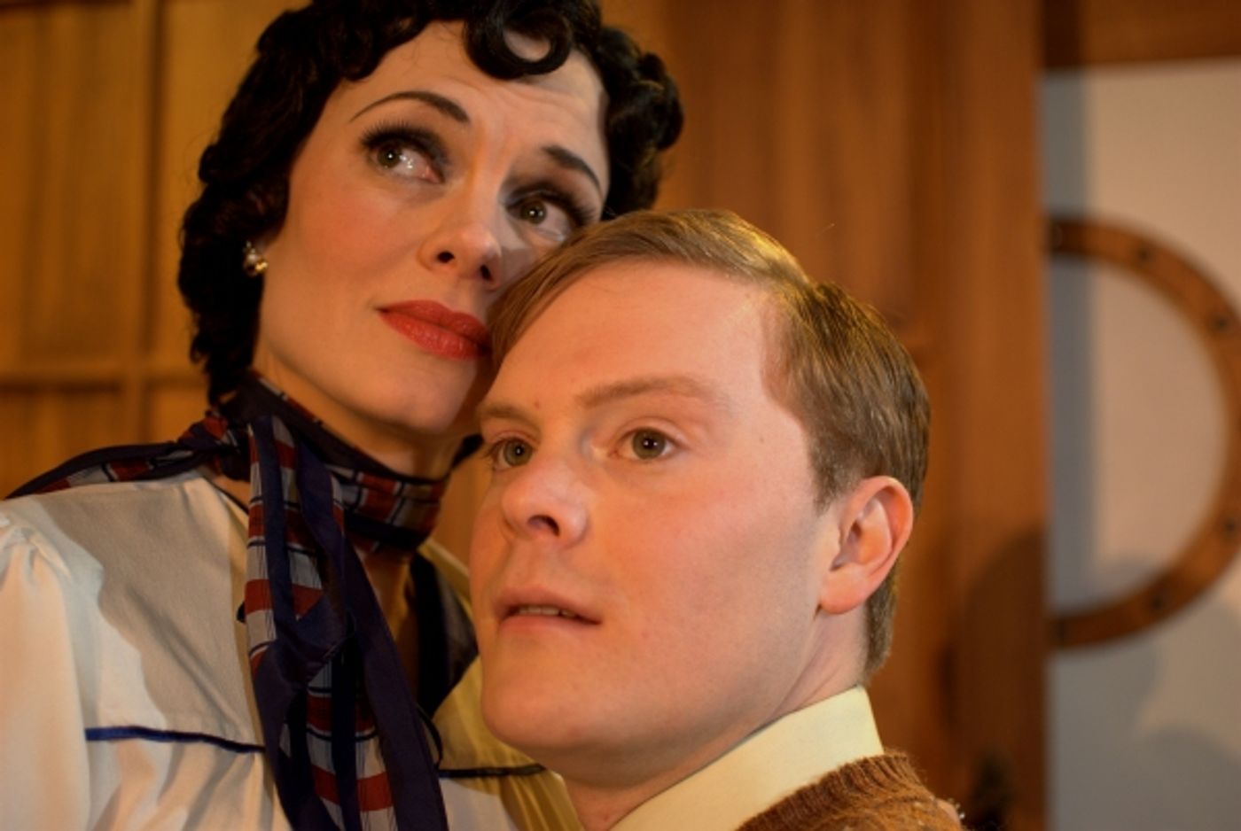 Photo Flash: First Folio Theatre's ROUGH CROSSING, Performances Begin Tonight  Image