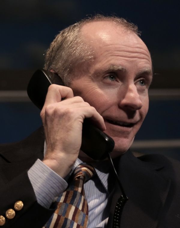 Wil Kilroy as Steve  Photo