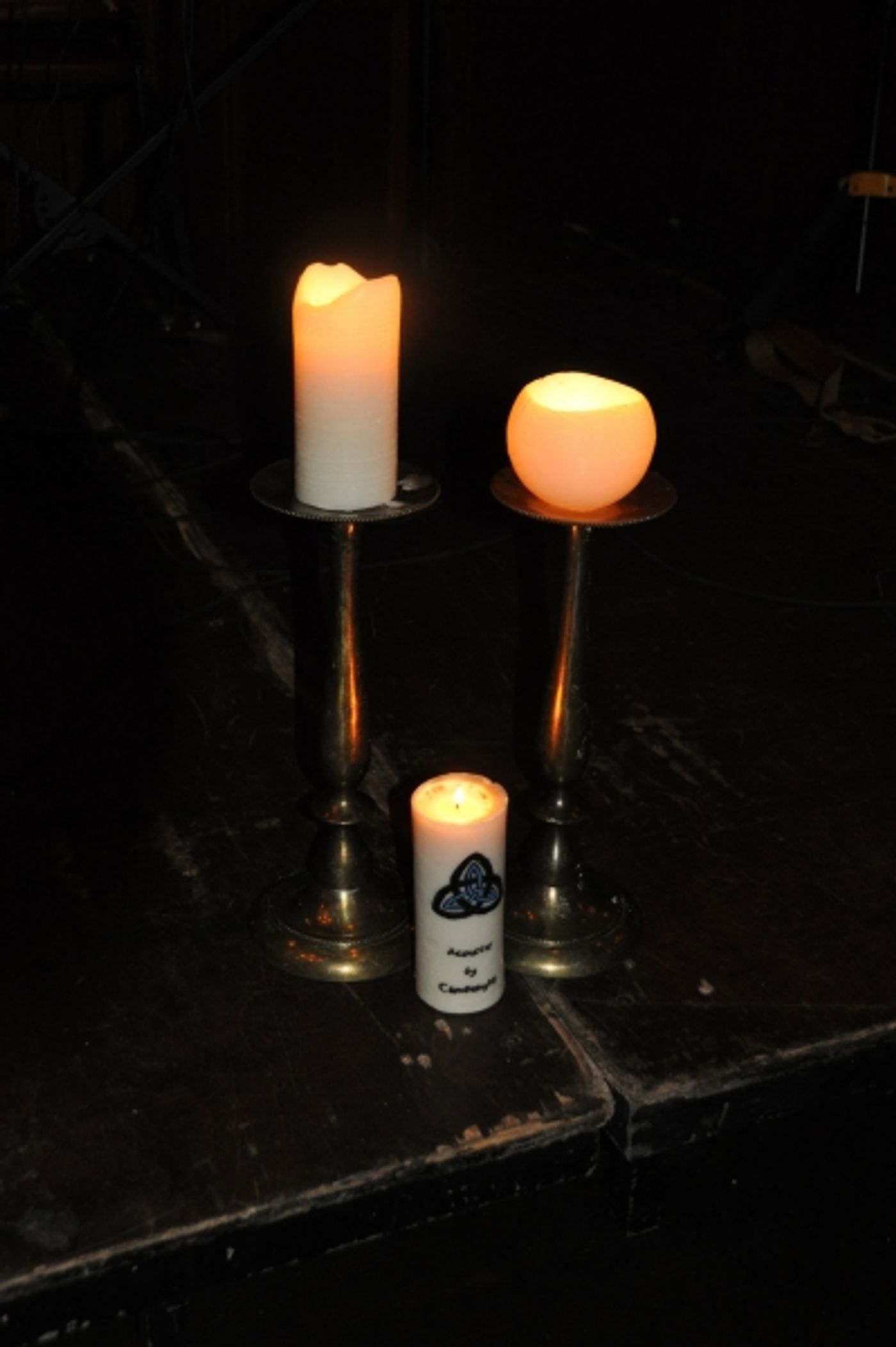 Photo Coverage: Ryan Kelly and Neil Byrne Acoustic By Candlelight Tour Stops at Rory Dolan's  Image