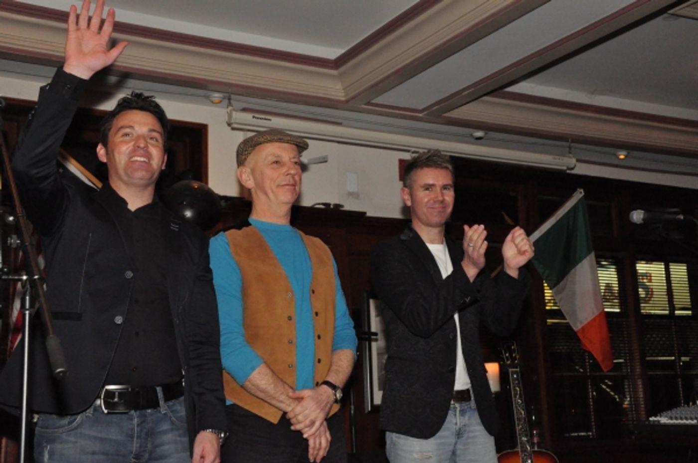 Photo Coverage: Ryan Kelly and Neil Byrne Acoustic By Candlelight Tour Stops at Rory Dolan's  Image