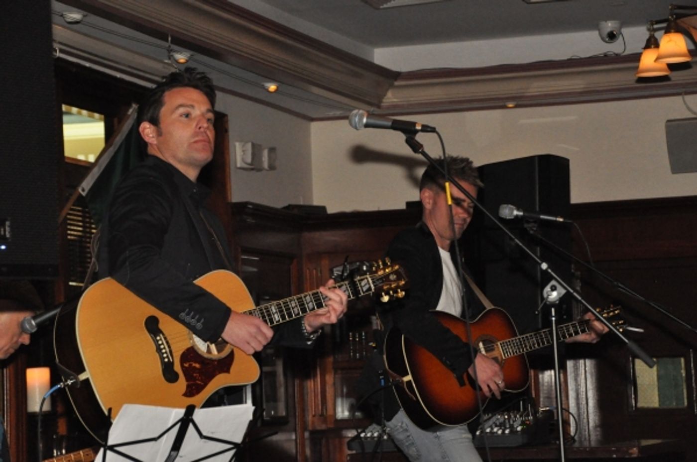 Photo Coverage: Ryan Kelly and Neil Byrne Acoustic By Candlelight Tour Stops at Rory Dolan's  Image