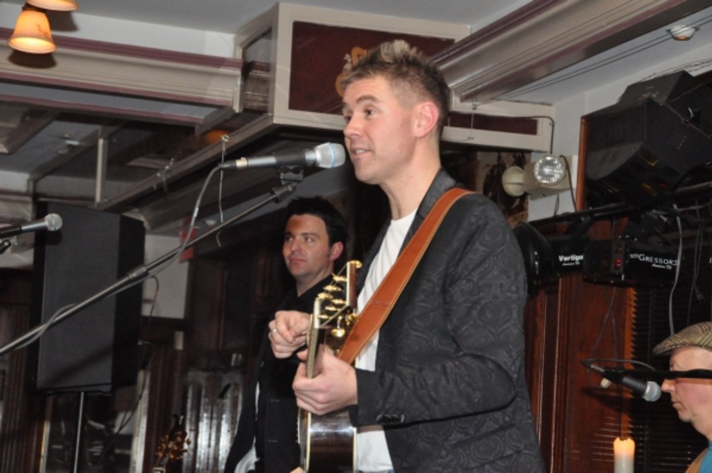 Photo Coverage: Ryan Kelly and Neil Byrne Acoustic By Candlelight Tour Stops at Rory Dolan's  Image