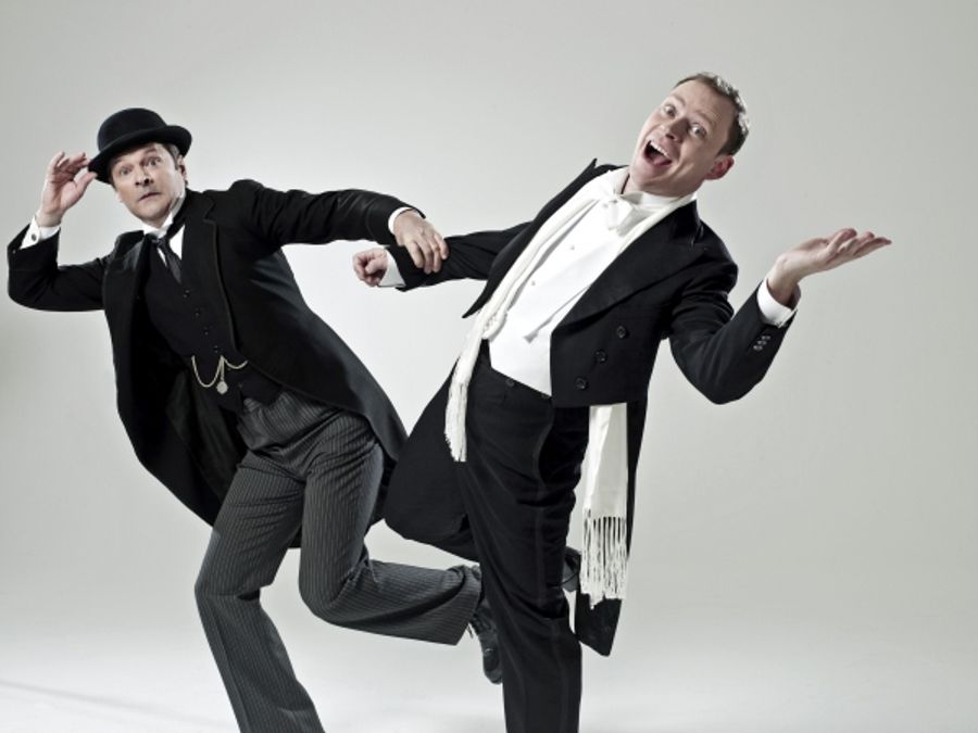 Photo Coverage: Mark Heap And Robert Webb As Jeeves and Wooster! Image