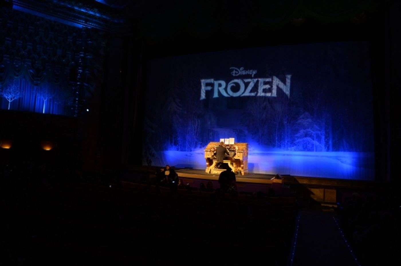 Photo Flash: Josh Gad Makes Appearance at FROZEN Sing-Along  Image