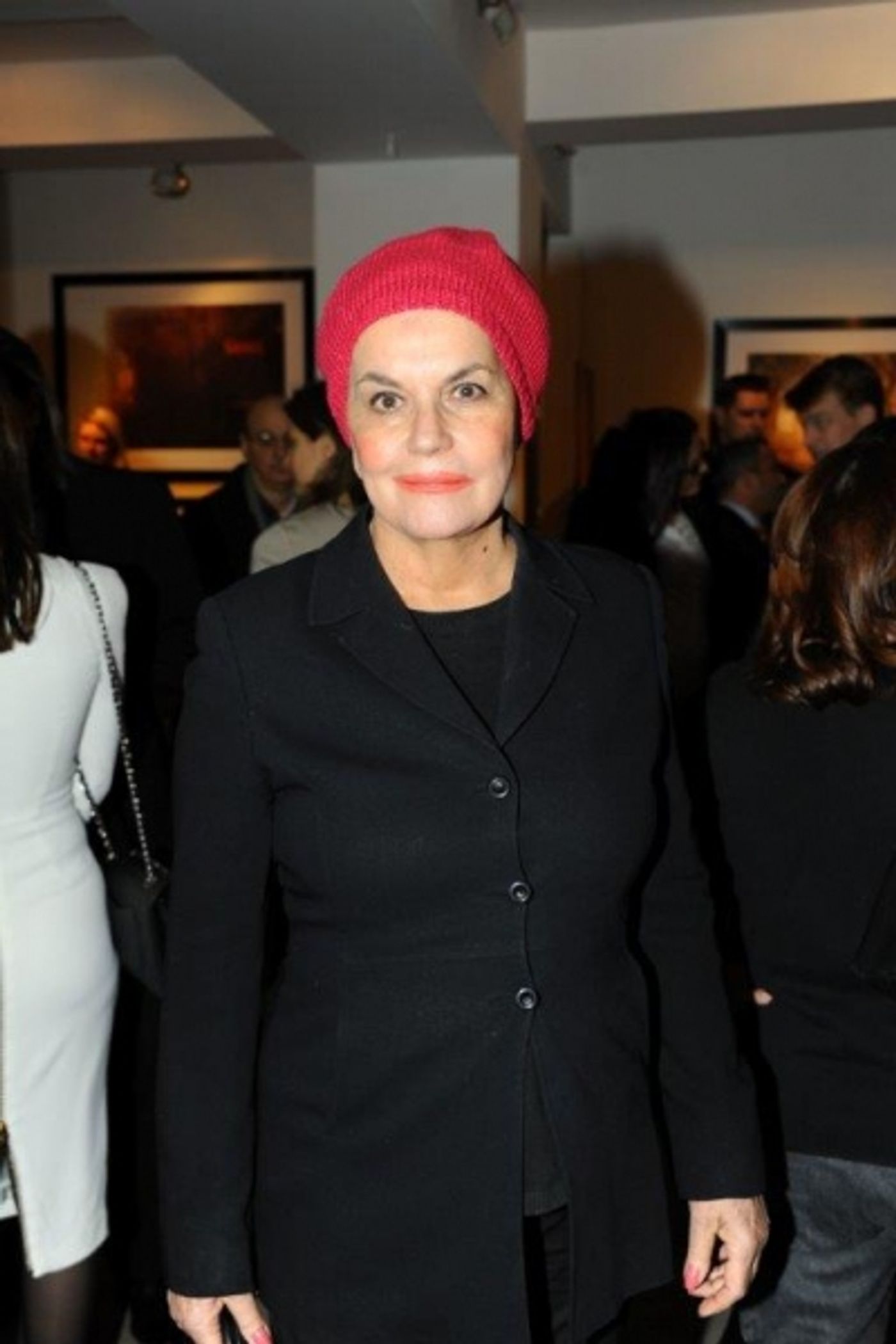Photo Flash: NY's Top Collectors and More Turn Out for Robert Farber Retrospective at Cavalier Gallery Image