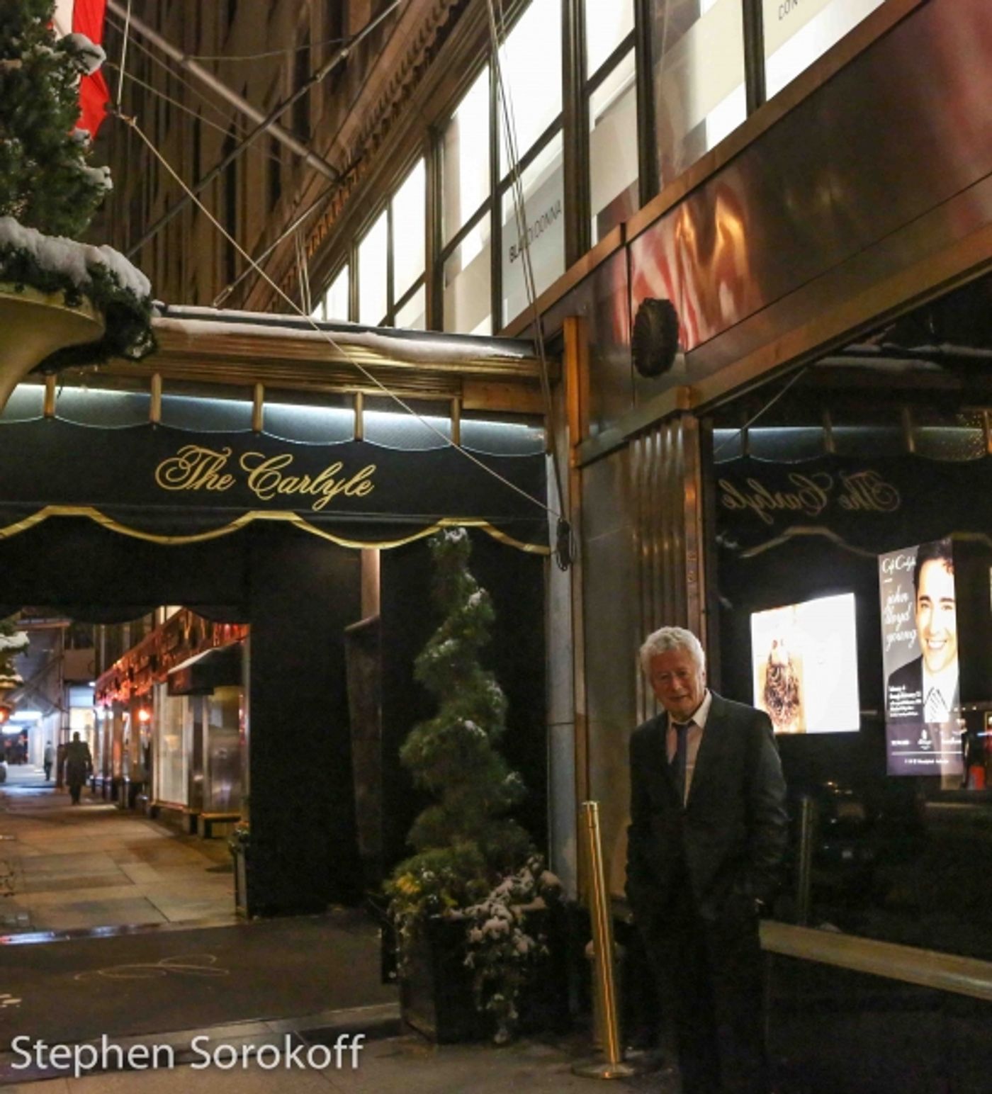 Photo Coverage: John Lloyd Young Returns To Cafe Carlyle! Photo Coverage: John Lloyd Young Returns To Cafe Carlyle! Image