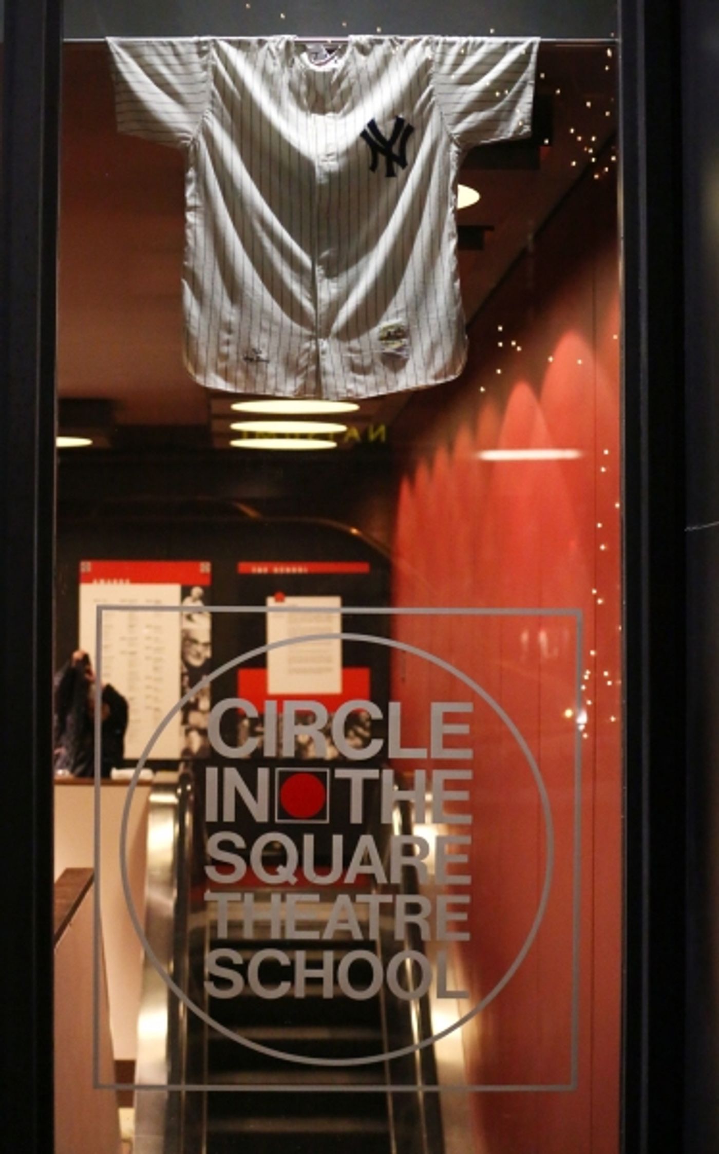 Photo Coverage: Yankees Arrive on Broadway- BRONX BOMBERS Takes Opening Night Bows!  Image