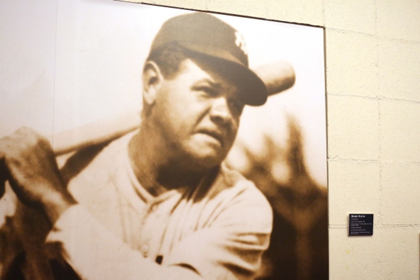 Photo Coverage: Yankees Arrive on Broadway- BRONX BOMBERS Takes Opening Night Bows!  Image