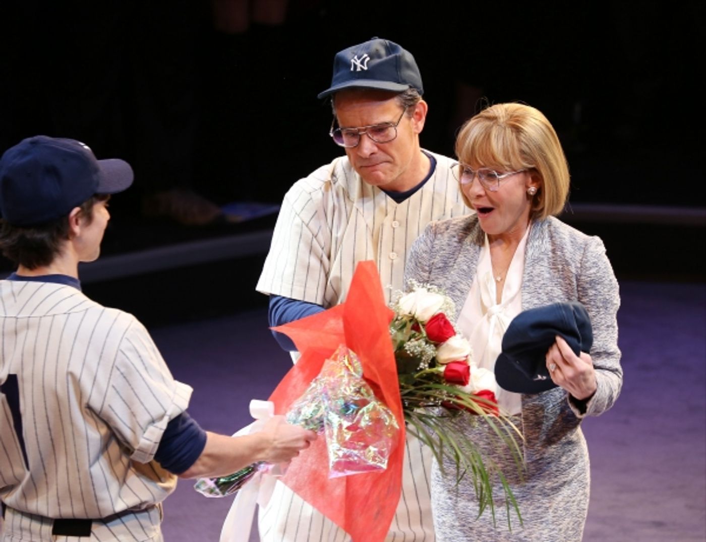 Photo Coverage: Yankees Arrive on Broadway- BRONX BOMBERS Takes Opening Night Bows!  Image