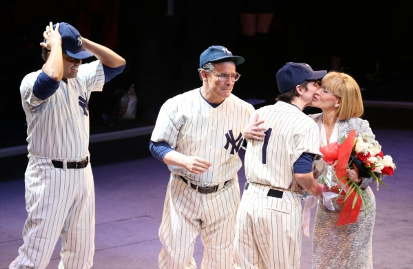 Photo Coverage: Yankees Arrive on Broadway- BRONX BOMBERS Takes Opening Night Bows!  Image