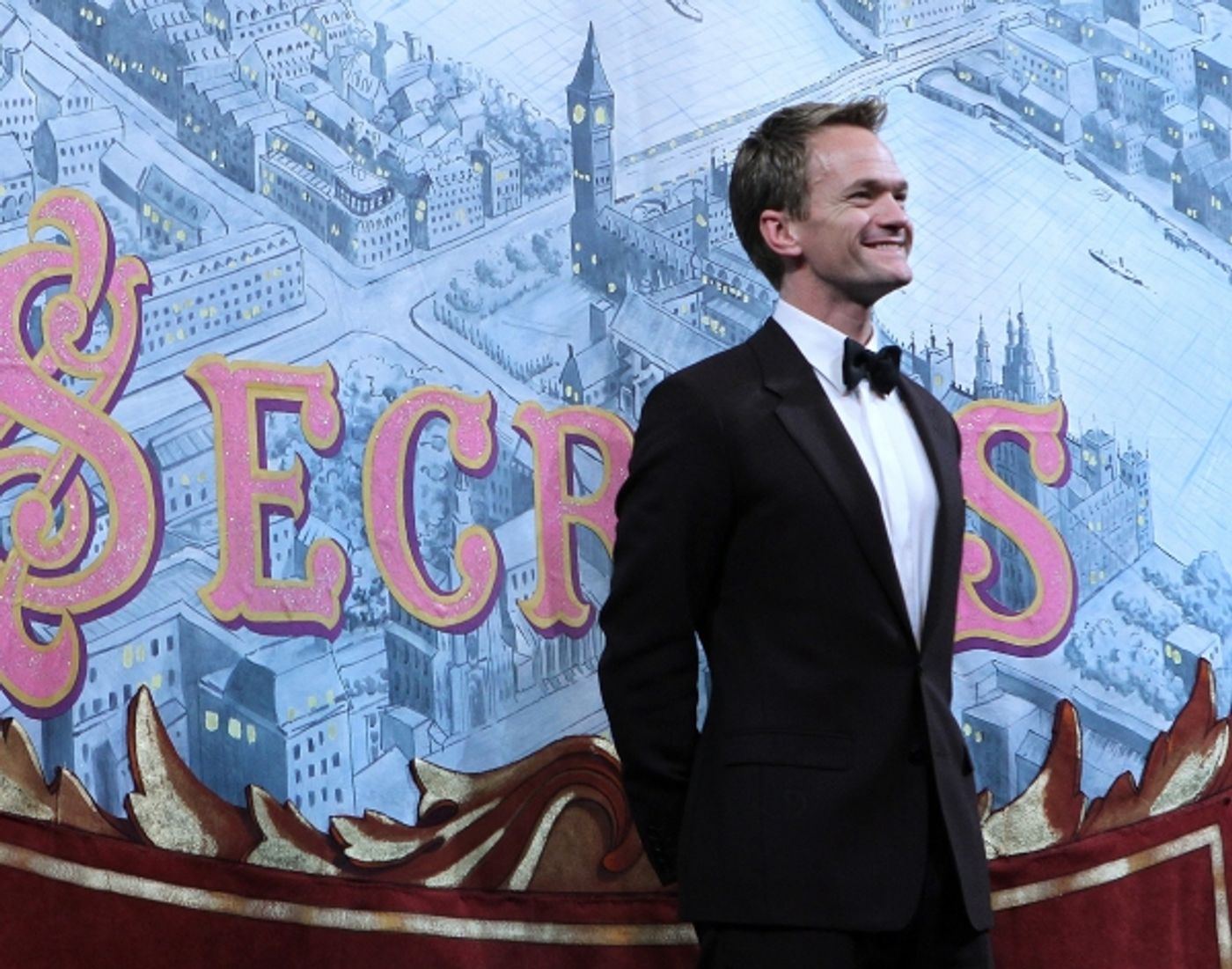 Photo Flash: Harvard's Hasty Pudding Theatricals Honor Neil Patrick Harris as 2014 Man of the Year  Image
