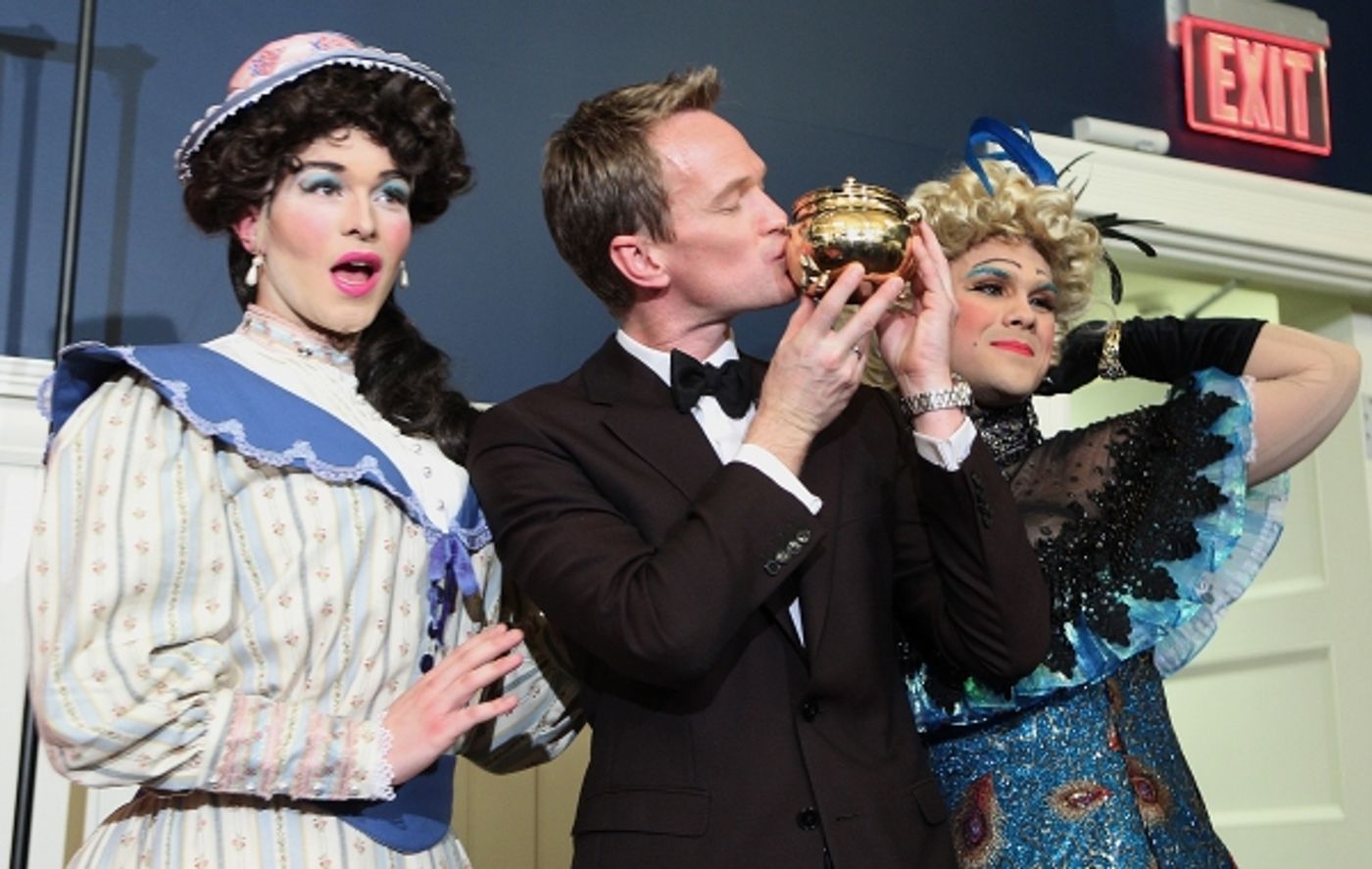 Photo Flash: Harvard's Hasty Pudding Theatricals Honor Neil Patrick Harris as 2014 Man of the Year Photo Flash: Harvard's Hasty Pudding Theatricals Honor Neil Patrick Harris as 2014 Man of the Year Image