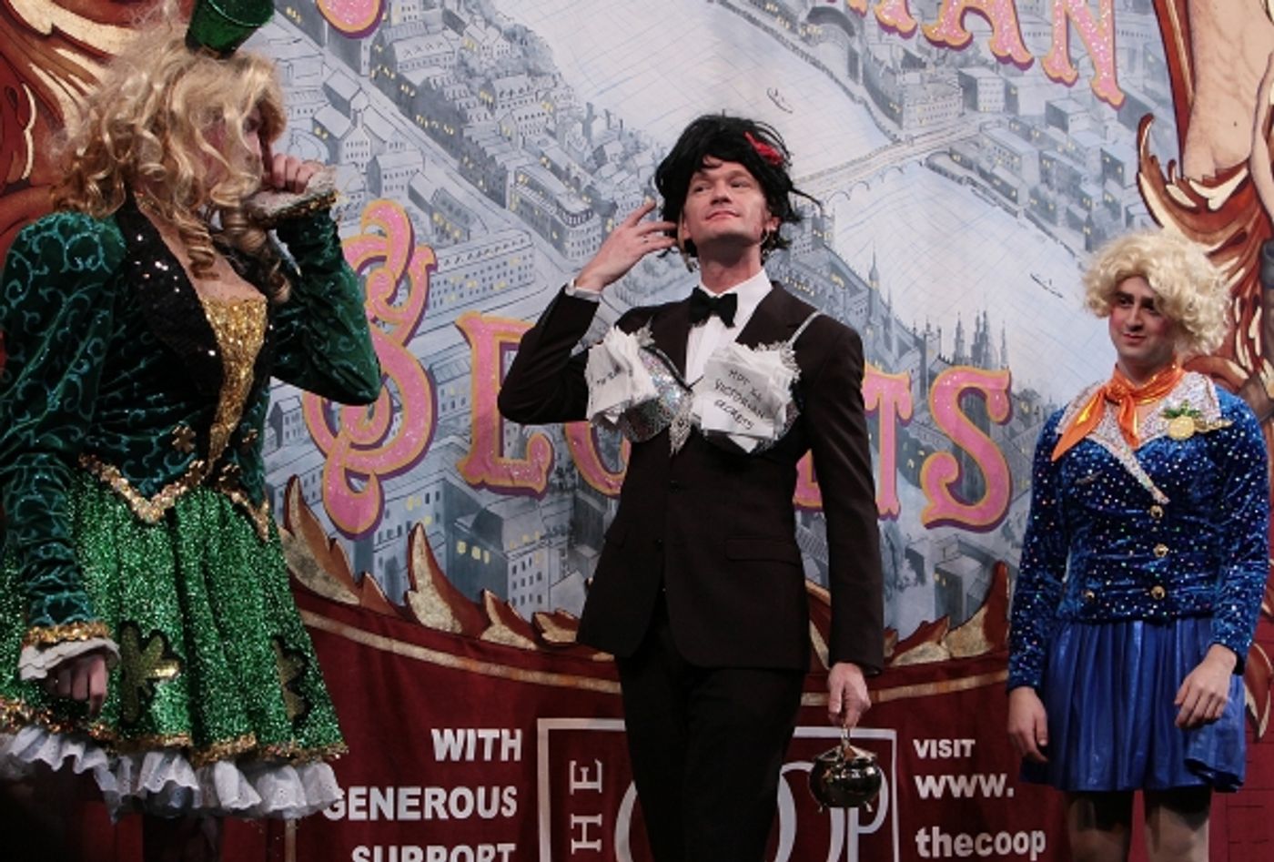 Photo Flash: Harvard's Hasty Pudding Theatricals Honor Neil Patrick Harris as 2014 Man of the Year Photo Flash: Harvard's Hasty Pudding Theatricals Honor Neil Patrick Harris as 2014 Man of the Year Image