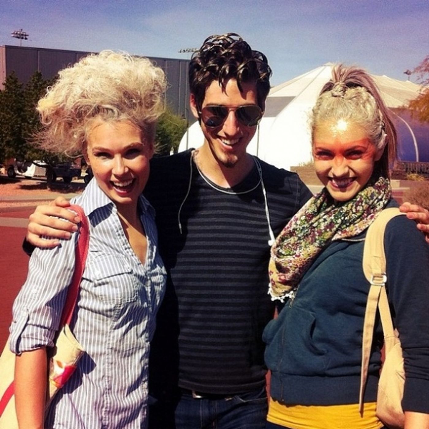 Photo Flash: Saturday Intermission Pics, Feb 8 - Cast Member Does Double Duty in PAGEANT and BEAUTIFUL, Plus BRIDGES and More!  Image