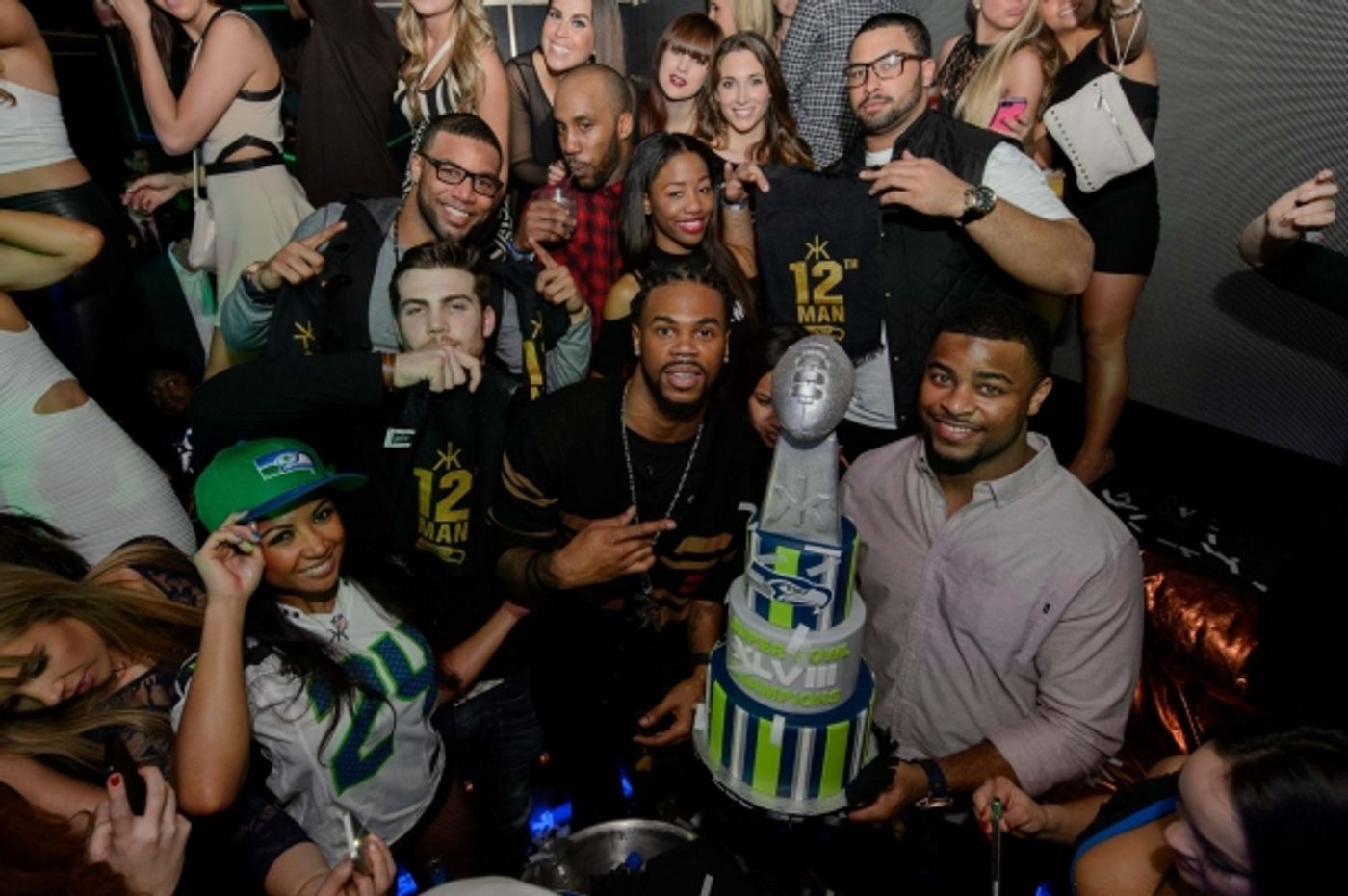 Photo Flash: Seattle Seahawks Celebrate at Hakkasan Nightclub and Jason Statham Parties with Calvin Harris - Friday, Feb. 7  Image