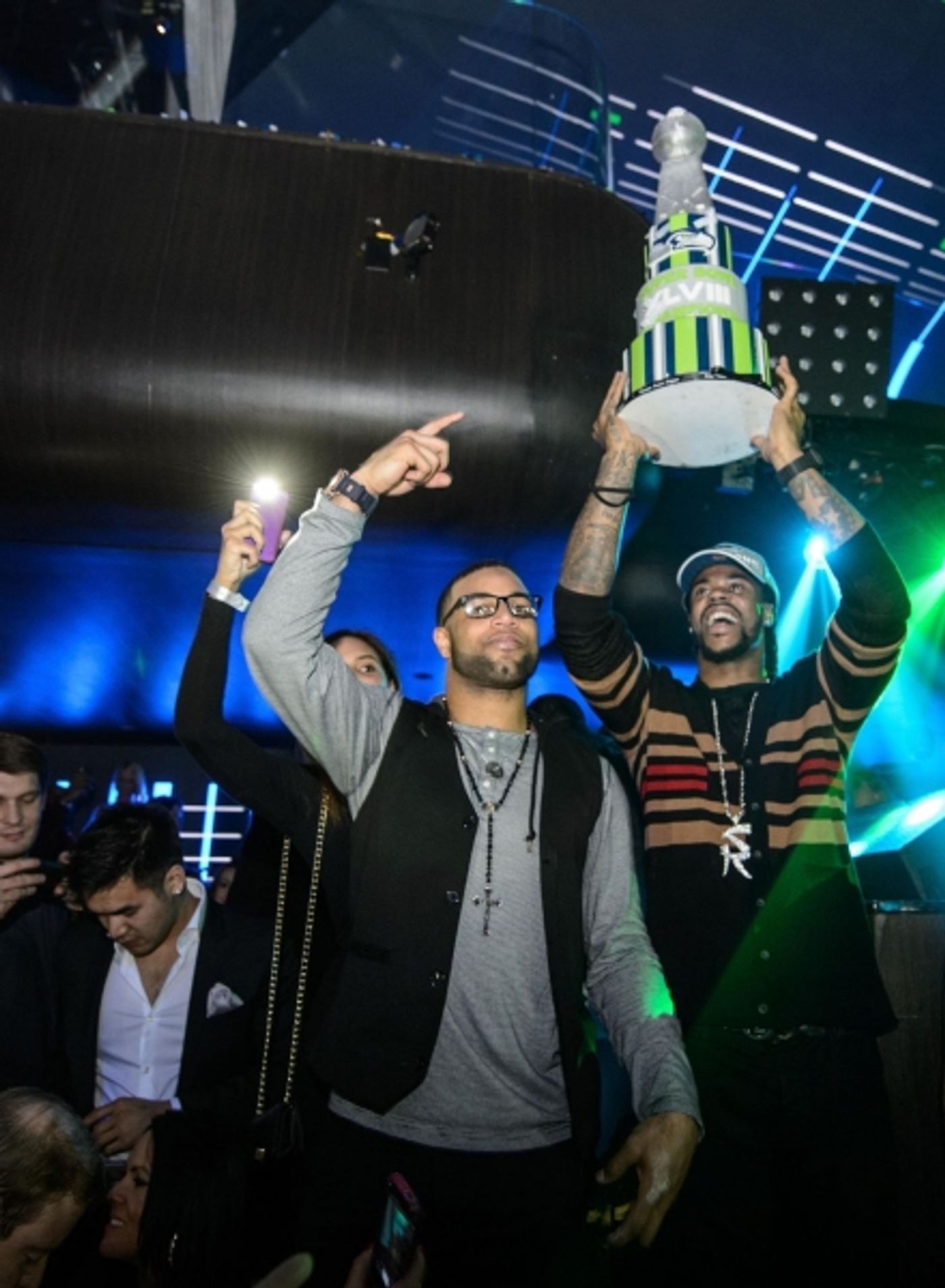 Photo Flash: Seattle Seahawks Celebrate at Hakkasan Nightclub and Jason Statham Parties with Calvin Harris - Friday, Feb. 7  Image