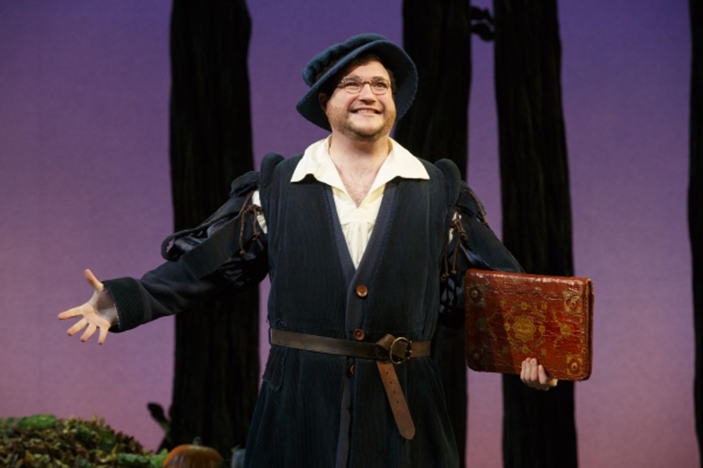 Photo Flash: First Look at Carly Rae Jepsen and Fran Drescher Onstage in CINDERELLA! Image