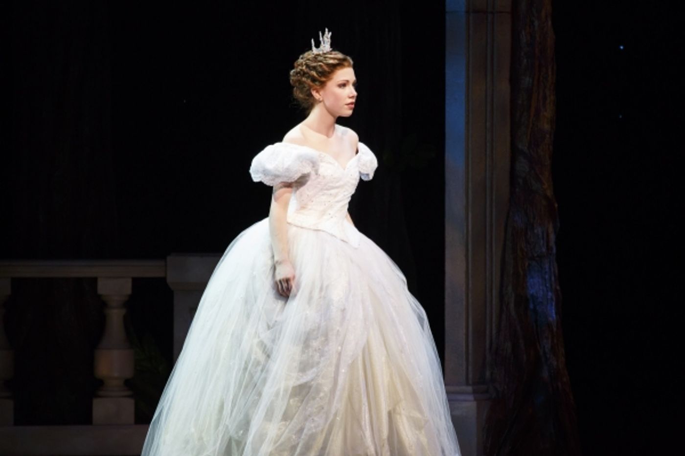 Photo Flash: First Look at Carly Rae Jepsen and Fran Drescher Onstage in CINDERELLA! Image