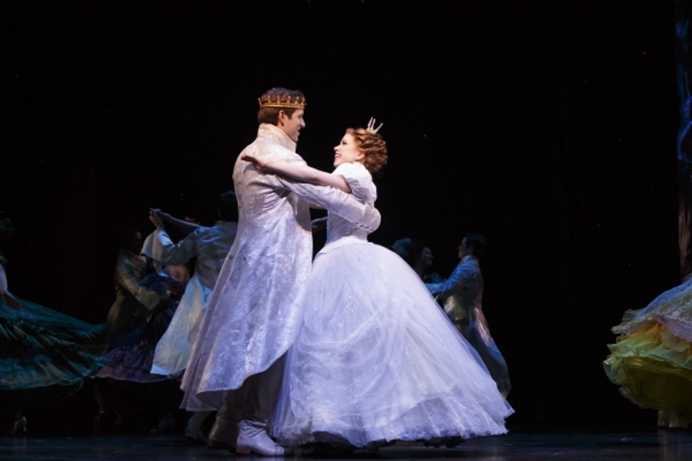 Photo Flash: First Look at Carly Rae Jepsen and Fran Drescher Onstage in CINDERELLA! Image