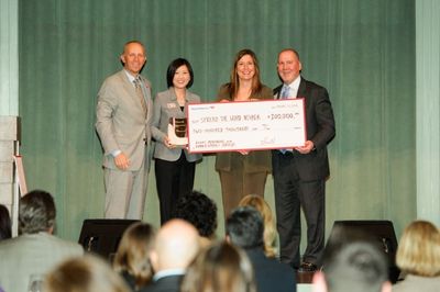 Spread the Word Nevada receives the $200,000 Neighborhood Builders grant from Bank of Photo