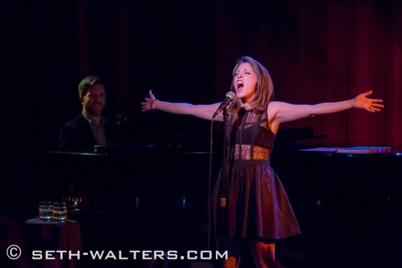 Photo Flash: Christina Bianco Visits BROADWAY AT BIRDLAND  Image