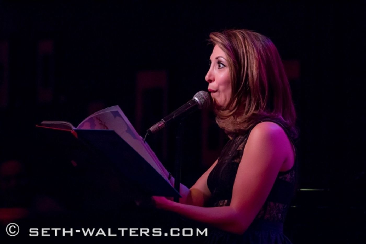 Photo Flash: Christina Bianco Visits BROADWAY AT BIRDLAND  Image