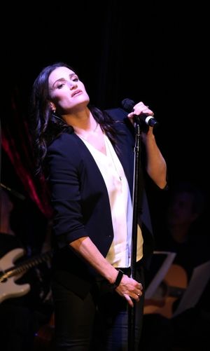 Idina Menzel @ BroadwayWorld Idina Menzel Photo