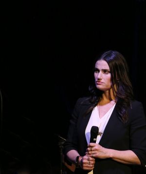 Idina Menzel @ BroadwayWorld Idina Menzel Photo