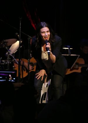 Idina Menzel @ BroadwayWorld Idina Menzel Photo