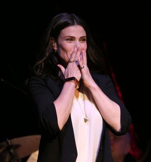 Idina Menzel @ BroadwayWorld Idina Menzel Photo