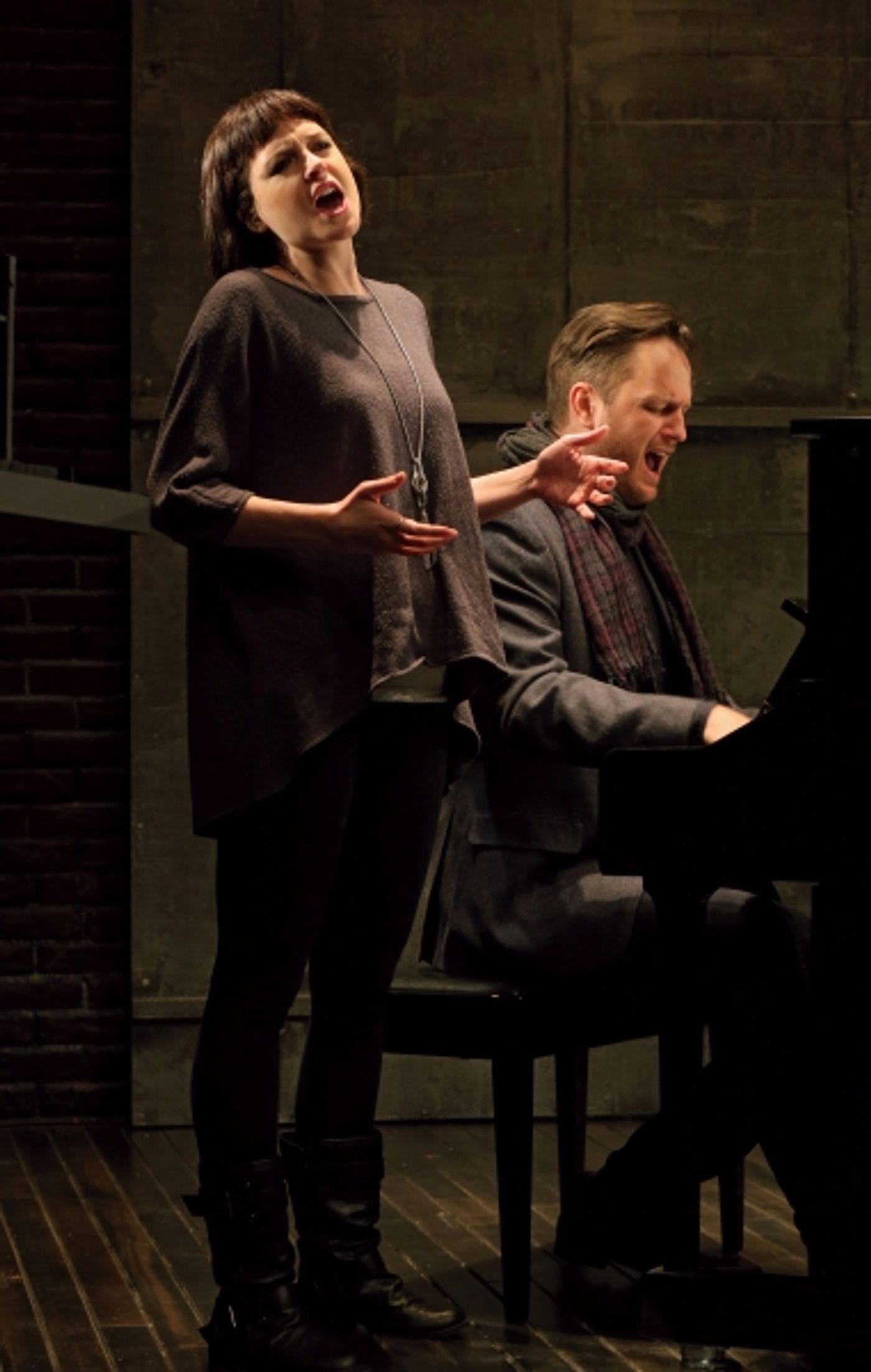 Photo Flash: First Look at Jessica Hecht, Dominic Fumusa and More in STAGE KISS at Playwrights Horizons  Image