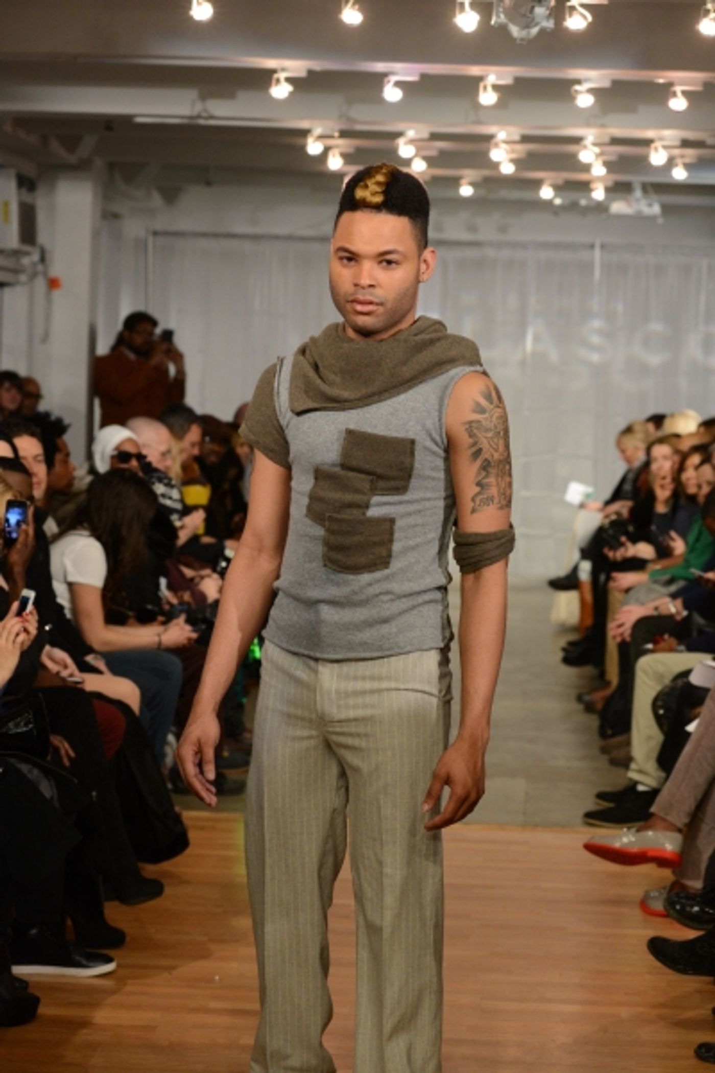 Photo Flash: Designer Mischka Velasco Brings STRING THEORY to New York Fashion Week Photo Flash: Designer Mischka Velasco Brings STRING THEORY to New York Fashion Week Image