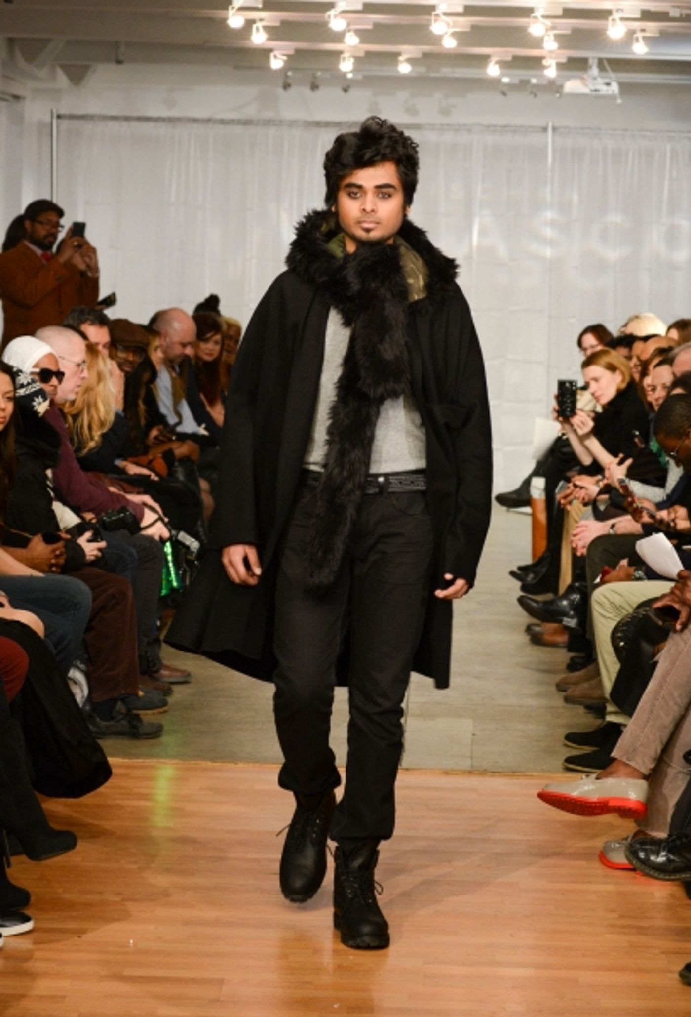 Photo Flash: Designer Mischka Velasco Brings STRING THEORY to New York Fashion Week Photo Flash: Designer Mischka Velasco Brings STRING THEORY to New York Fashion Week Image