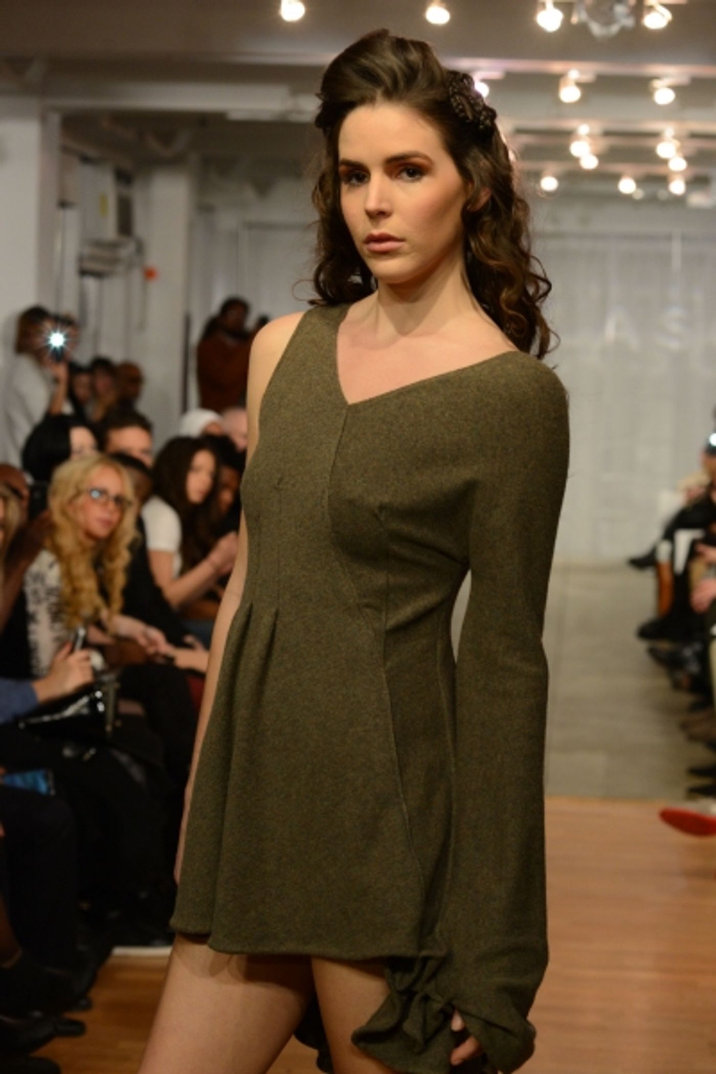 Photo Flash: Designer Mischka Velasco Brings STRING THEORY to New York Fashion Week Photo Flash: Designer Mischka Velasco Brings STRING THEORY to New York Fashion Week Image