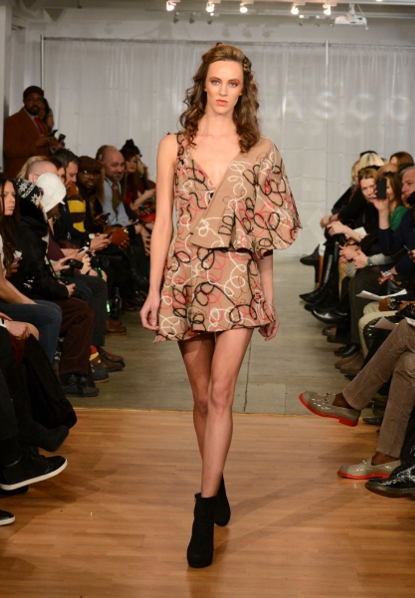 Photo Flash: Designer Mischka Velasco Brings STRING THEORY to New York Fashion Week Photo Flash: Designer Mischka Velasco Brings STRING THEORY to New York Fashion Week Image