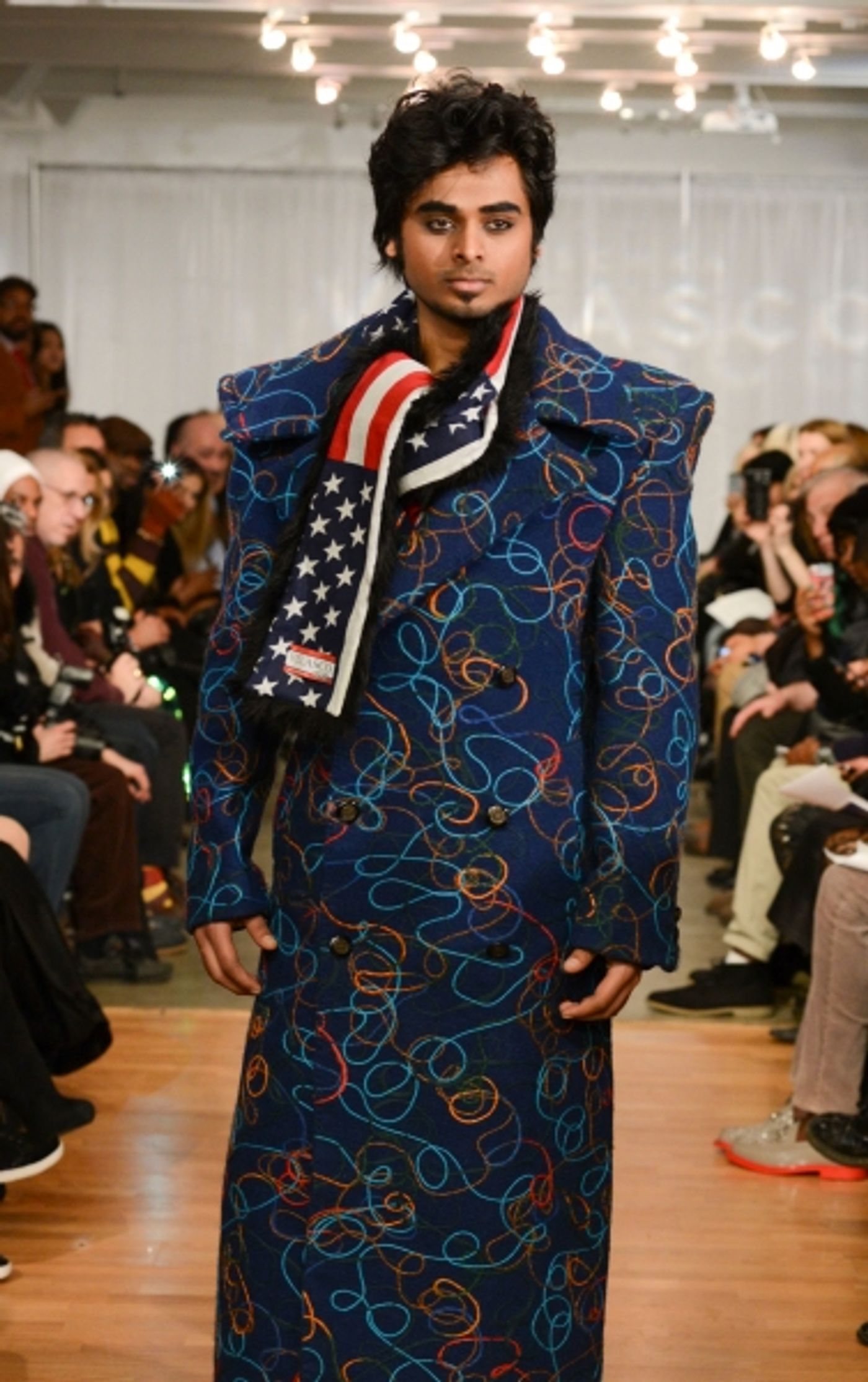 Photo Flash: Designer Mischka Velasco Brings STRING THEORY to New York Fashion Week Photo Flash: Designer Mischka Velasco Brings STRING THEORY to New York Fashion Week Image